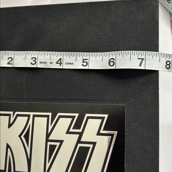 KISS CD Box Set The Definitive Collection
2001 - Picture 10 of 10